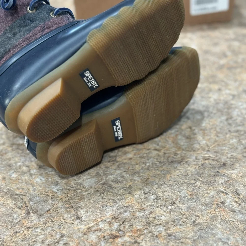 New Girls Sperry Boots